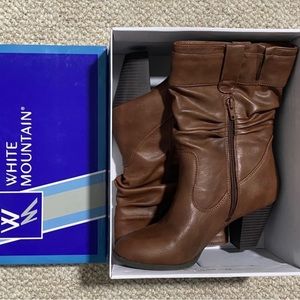 NWOT!! White mountain brown booties brown